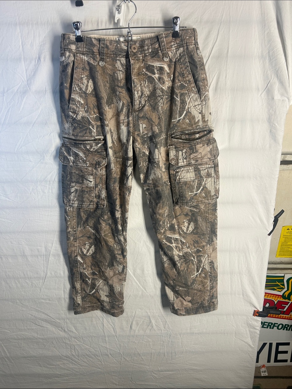 Hollister Men's Brown Camo Cargo Pants